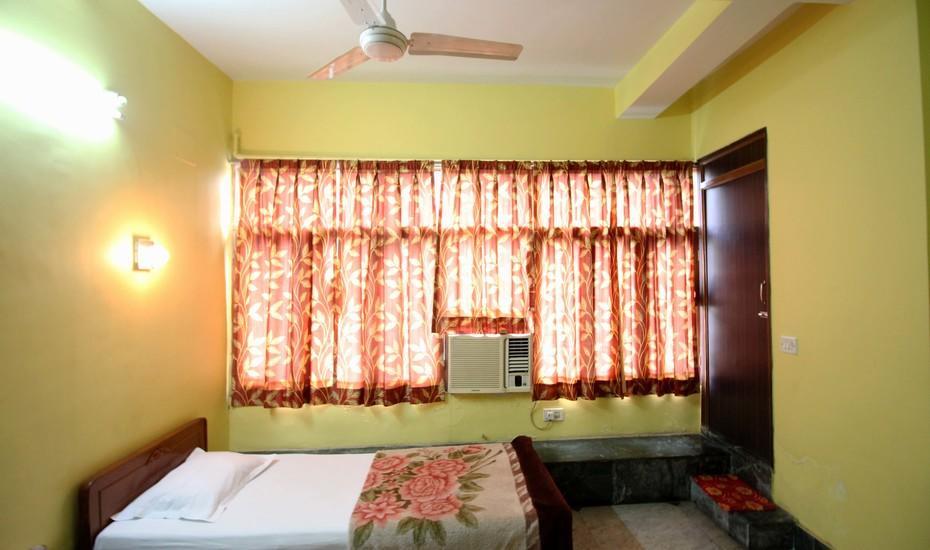 Kim Lawn Guest House Calcutta Exterior foto